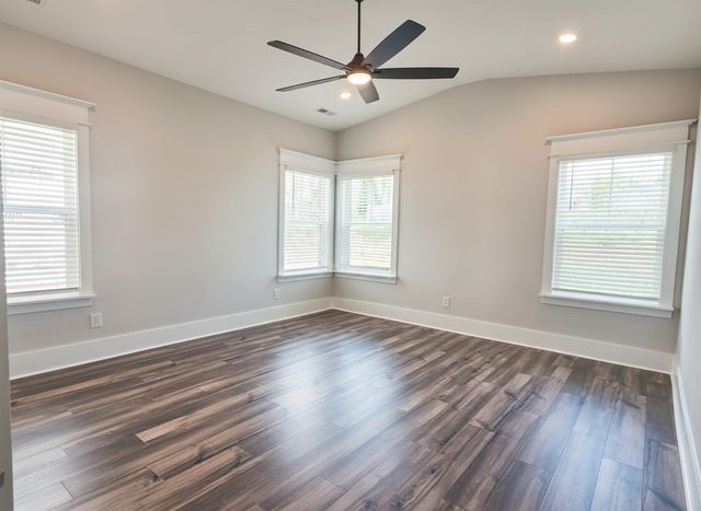 332 Springbrook Blvd, White House, TN 37188