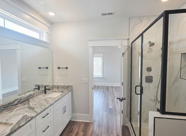332 Springbrook Blvd, White House, TN 37188