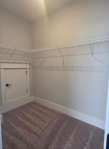332 Springbrook Blvd, White House, TN 37188