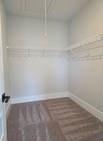 332 Springbrook Blvd, White House, TN 37188