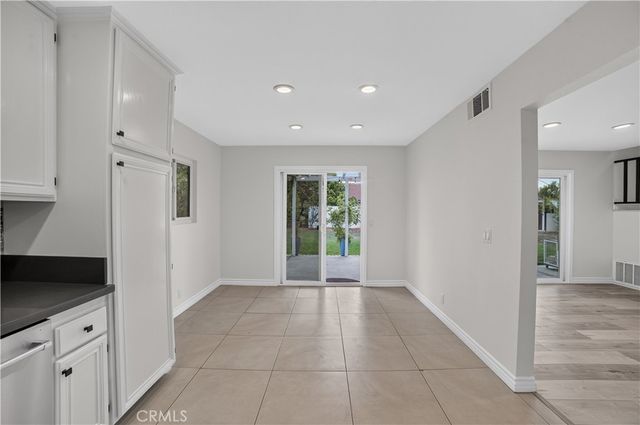 655 W Ontario Avenue, Corona, CA 92882