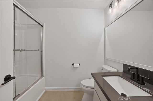 655 W Ontario Avenue, Corona, CA 92882