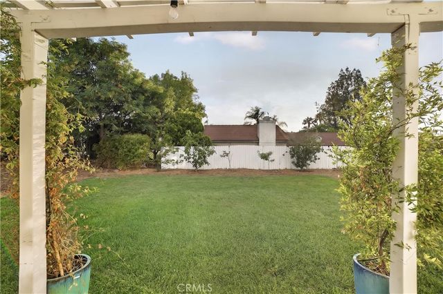655 W Ontario Avenue, Corona, CA 92882