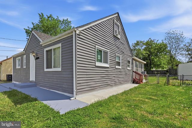 2706 NEWGLEN AVE, District Heights, MD 20747