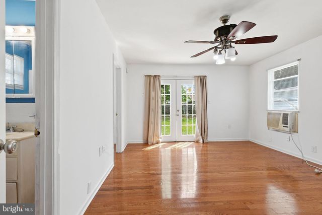 2706 NEWGLEN AVE, District Heights, MD 20747