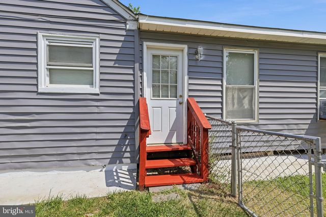 2706 NEWGLEN AVE, District Heights, MD 20747