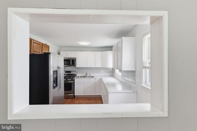 2706 NEWGLEN AVE, District Heights, MD 20747