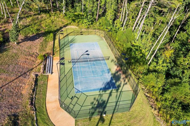 572 Reserve Drive, Guntersville, AL 35976