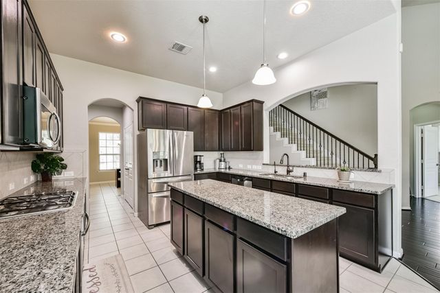 4827 Oak Rambling Drive, Katy, TX 77494