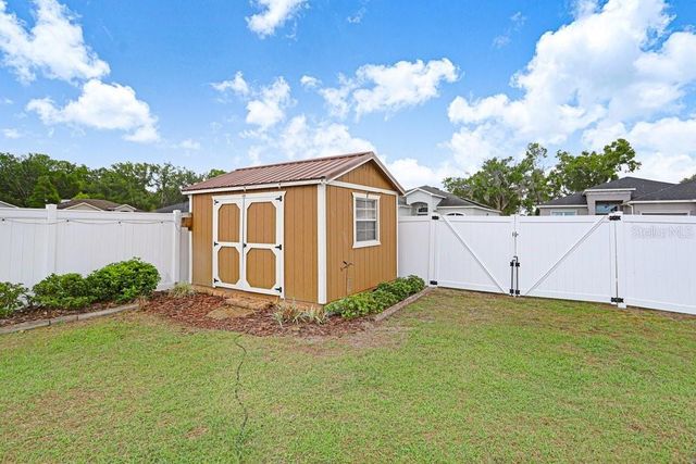 8235 WILDER LOOP, Lakeland, FL 33809