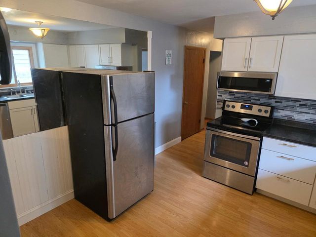 52 S Randall Avenue, Janesville, WI 53545