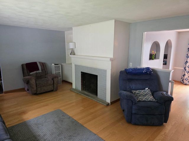 52 S Randall Avenue, Janesville, WI 53545