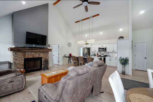 4360 State Hwy Ww, Verona, MO 65769