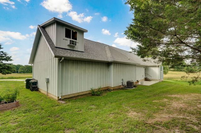 4360 State Hwy Ww, Verona, MO 65769