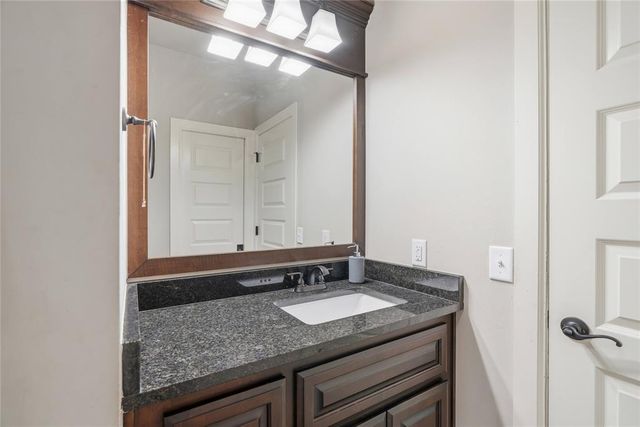 905 NW 189th Circle, Edmond, OK 73012