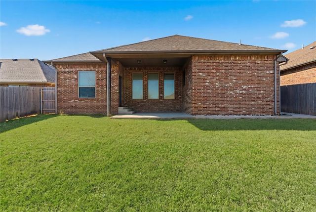 905 NW 189th Circle, Edmond, OK 73012