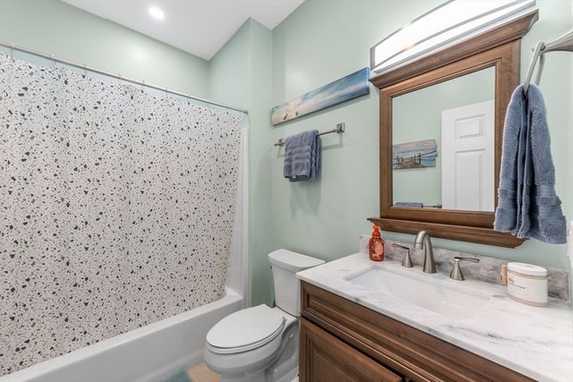 85 Waterhouse Rd, Bourne, MA 02532