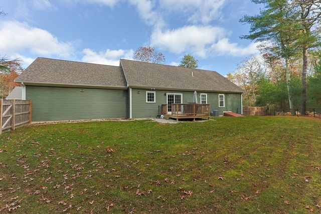 85 Waterhouse Rd, Bourne, MA 02532