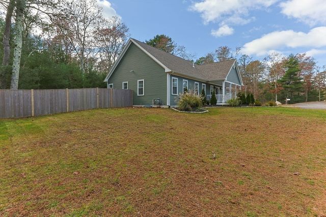 85 Waterhouse Rd, Bourne, MA 02532