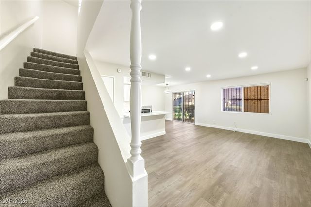 5248 Greene Lane B, Las Vegas, NV 89119