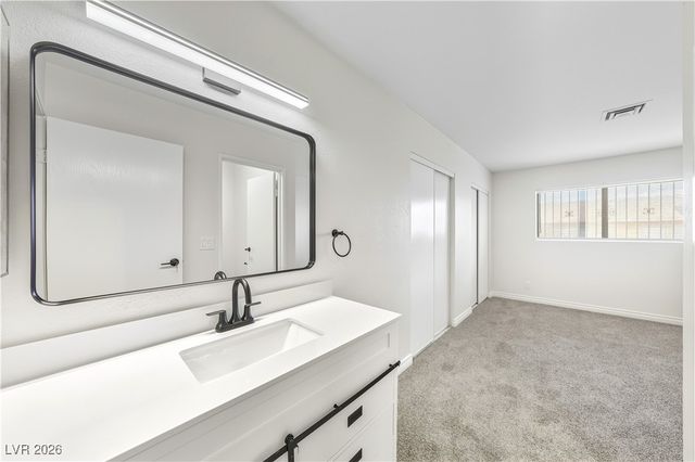 5248 Greene Lane B, Las Vegas, NV 89119