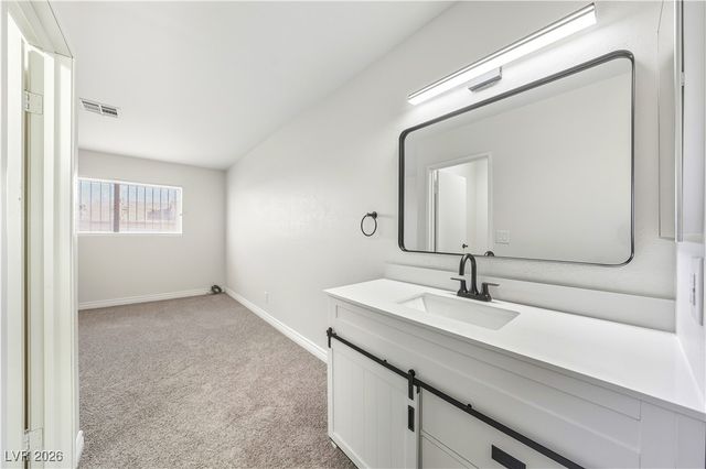 5248 Greene Lane B, Las Vegas, NV 89119