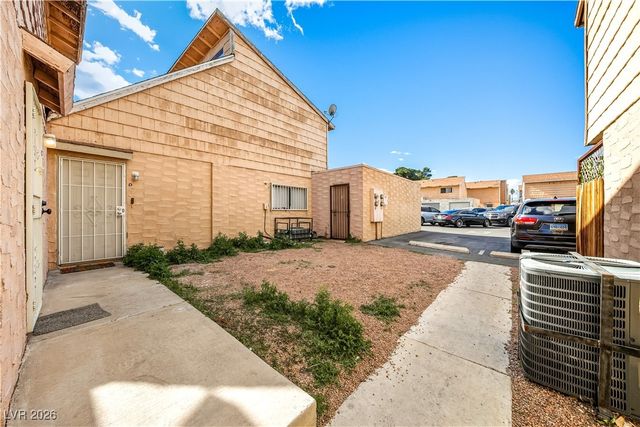 5248 Greene Lane B, Las Vegas, NV 89119