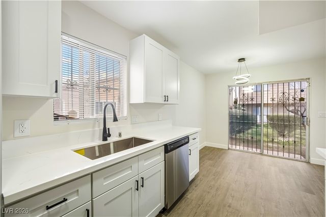 5248 Greene Lane B, Las Vegas, NV 89119