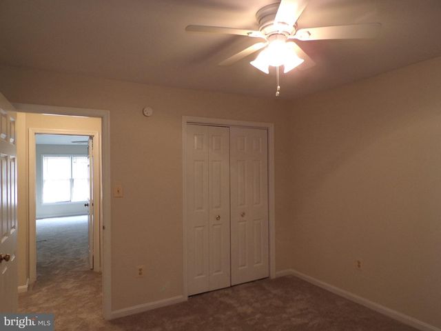 8305 RIDGE CROSSING LN, Springfield, VA 22152