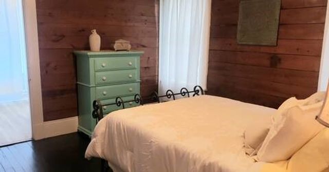 400 Washington Street, Shreveport, LA 71104