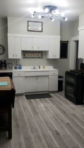 400 Washington Street, Shreveport, LA 71104