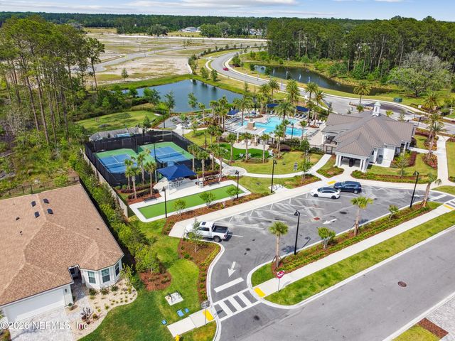 135 FAIRLAKE Circle, St. Augustine, FL 32092