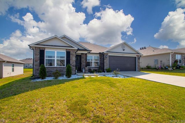 3016 Emerald Park Trail, Bauxite, AR 72011