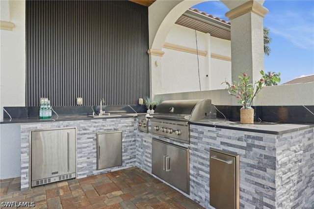 14800 Laguna DR, Fort Myers, FL 33908