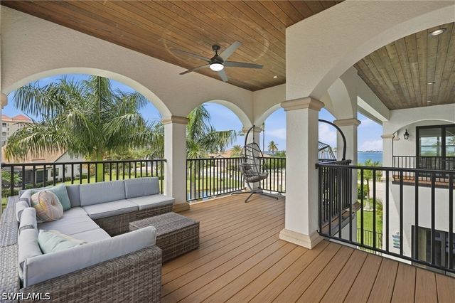 14800 Laguna DR, Fort Myers, FL 33908