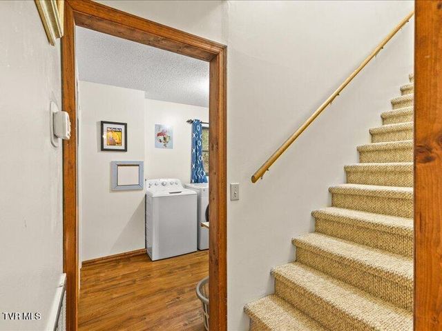 814 Dogwood Drive, Erwin, TN 37650