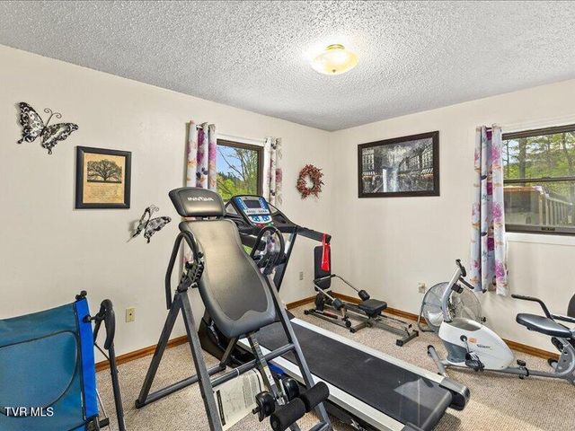 814 Dogwood Drive, Erwin, TN 37650