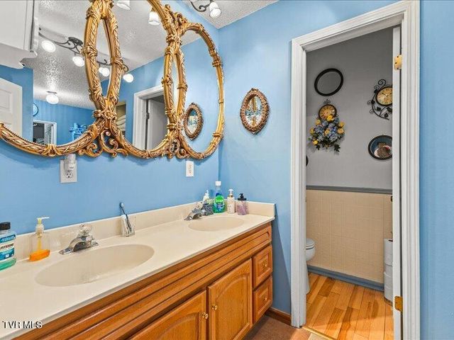 814 Dogwood Drive, Erwin, TN 37650