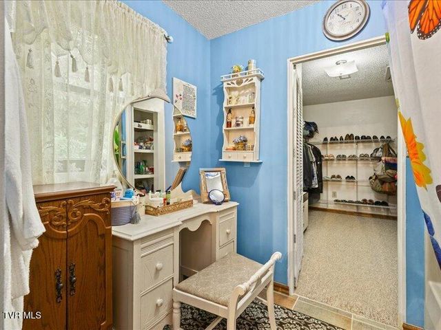 814 Dogwood Drive, Erwin, TN 37650