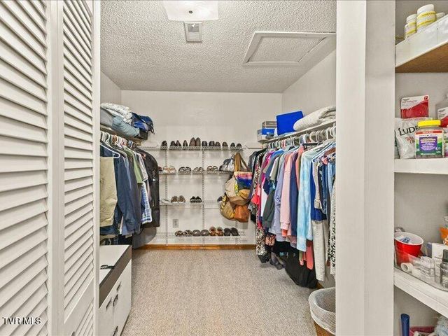 814 Dogwood Drive, Erwin, TN 37650