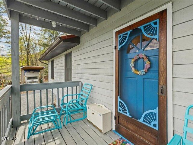 814 Dogwood Drive, Erwin, TN 37650