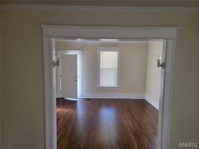 338 Saint Louis Avenue 1F, St Louis, MO 63135