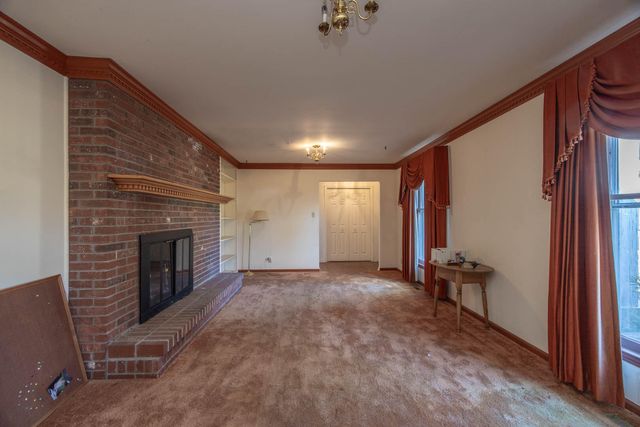 479 Bourbon Acres Road, Paris, KY 40361