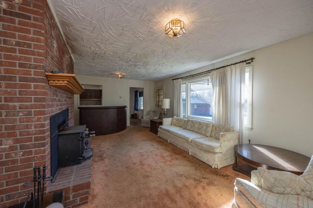 479 Bourbon Acres Road, Paris, KY 40361