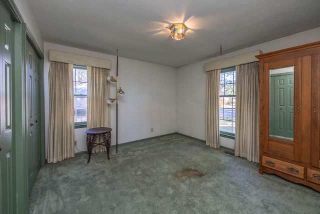 479 Bourbon Acres Road, Paris, KY 40361