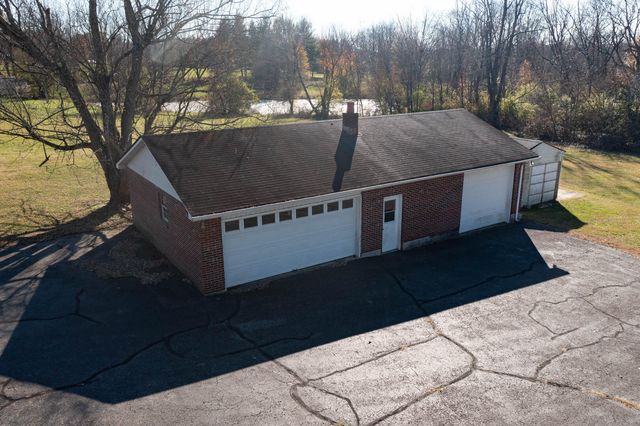 479 Bourbon Acres Road, Paris, KY 40361