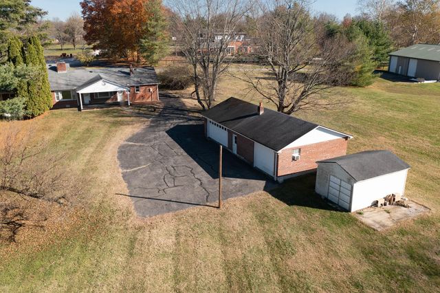 479 Bourbon Acres Road, Paris, KY 40361