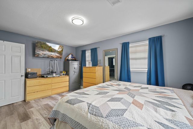 206 Jones Avenue, Niceville, FL 32578