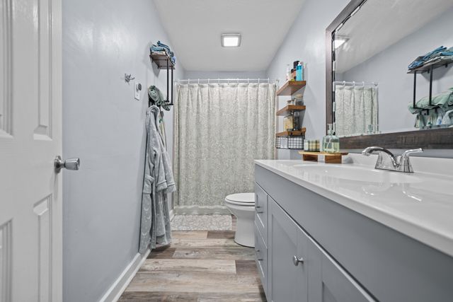 206 Jones Avenue, Niceville, FL 32578