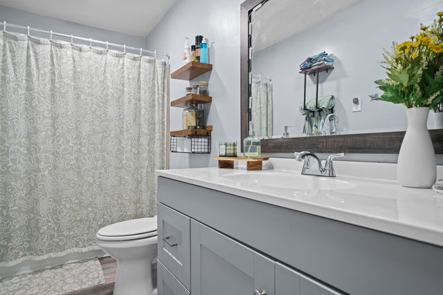 206 Jones Avenue, Niceville, FL 32578